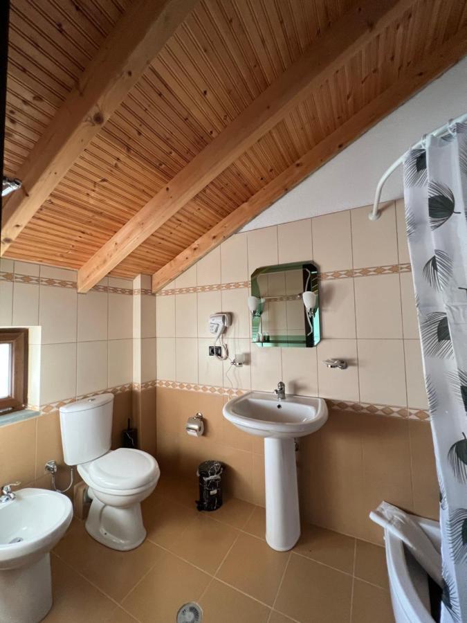 Vila Mata Voskopojë Eksteriør bilde